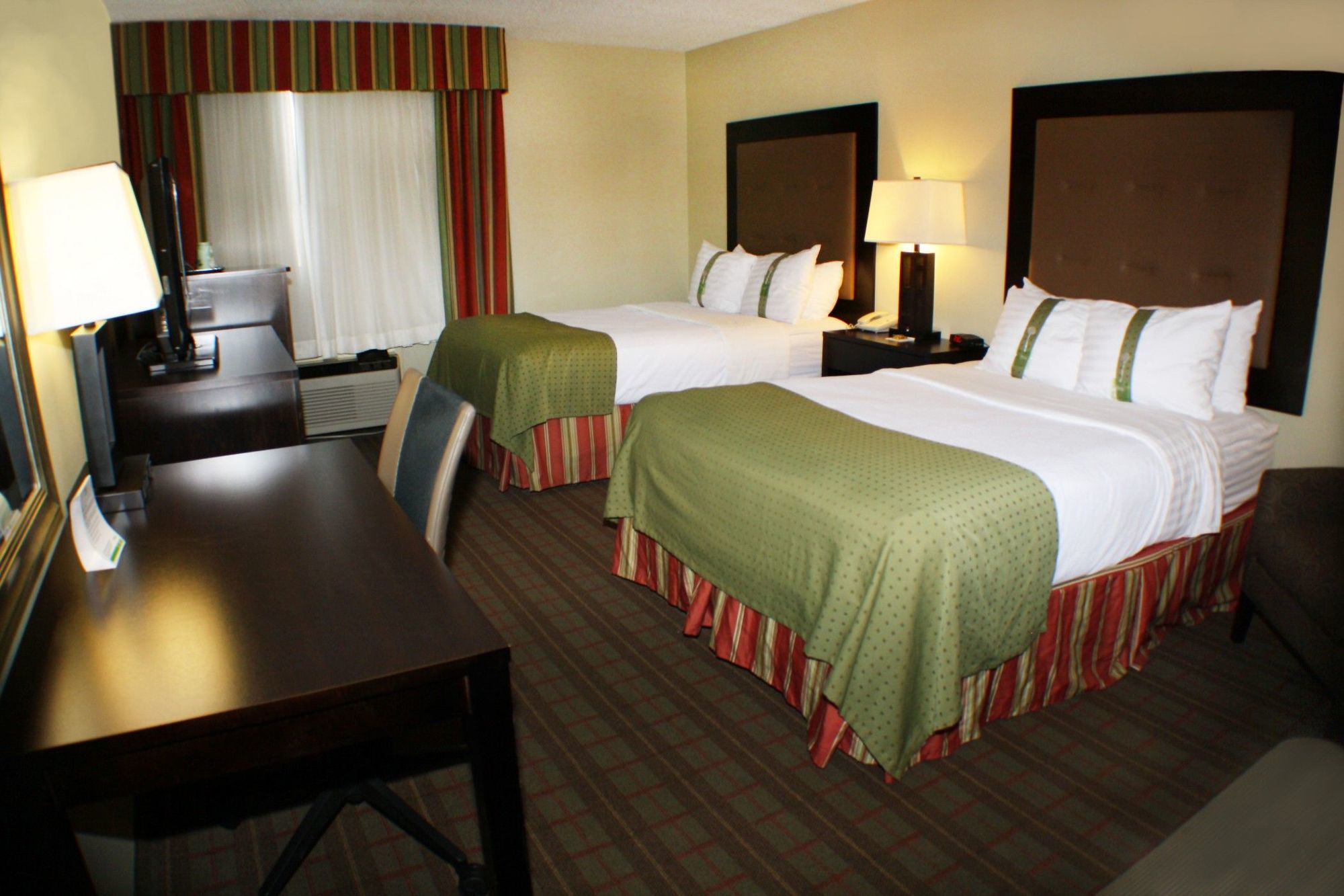 Holiday Inn Riverton-Convention Center By Ihg Buitenkant foto