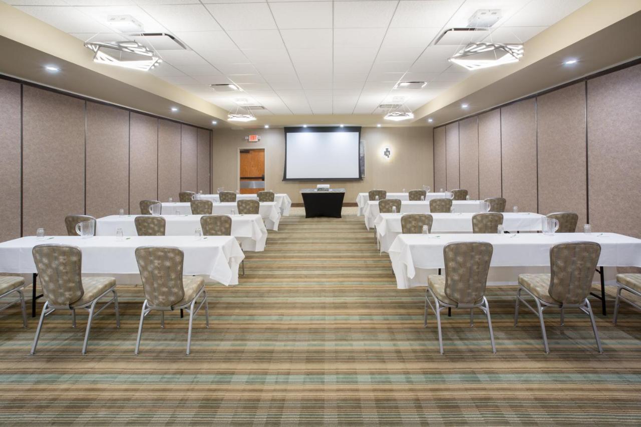 Holiday Inn Riverton-Convention Center By Ihg Buitenkant foto